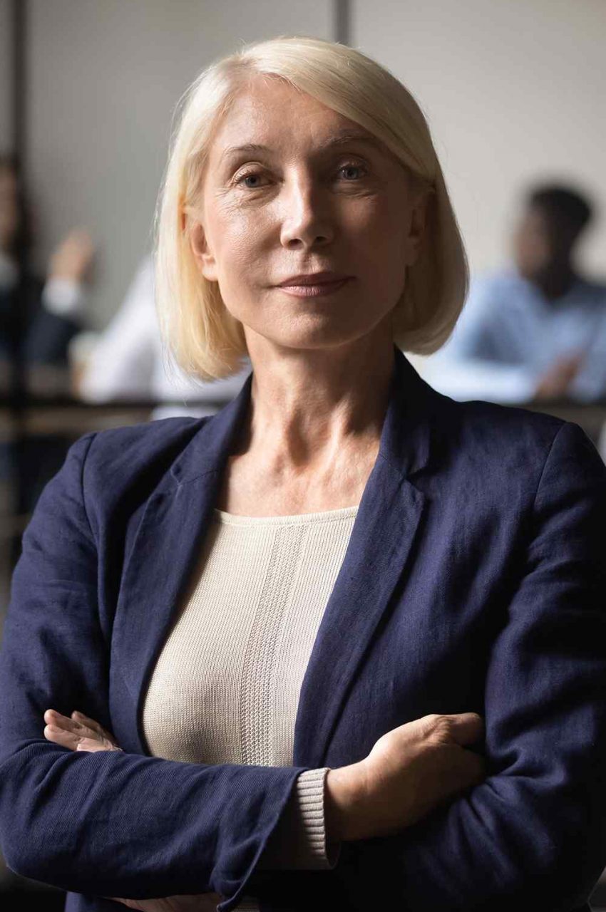 https://www.iapuc.org/wp-content/uploads/2019/02/team_04-850x1280.jpg